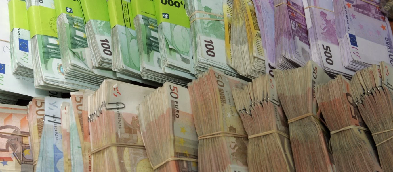 Το εμπνευσμένο σποτ του ΣΥΡΙΖΑ για τον «Μητσοτάκη-Μωυσή» και τα 20 εκατ. ευρώ «δώρα» στα φιλοκυβερνητικά ΜΜΕ